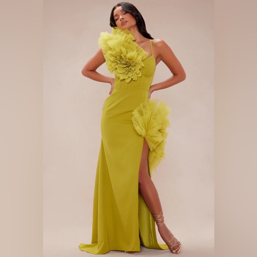 Sarafina Ruffle Maxi Dress - Chartreuse - size 2X